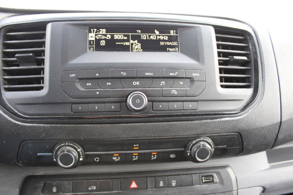 Toyota ProAce Compact 1.6 D-4D Cool Comfort dealer onderhouden trekhaak airco