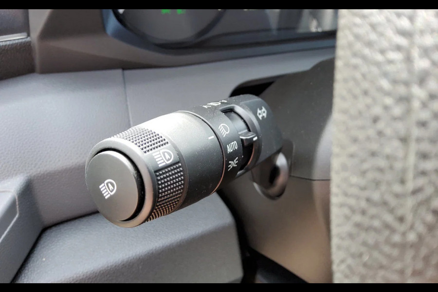 Renault Master 170.35 L3H2 - V-21-LFG - GESLOTEN - URBAN GRIJS - EURO 6 - BPM VRIJ!