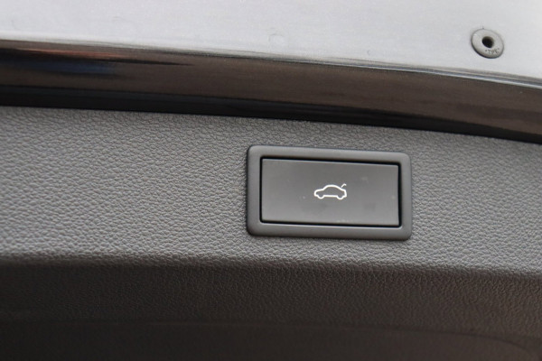 Škoda Kodiaq 1.5 TSI Sportline Business schuifdak stuur+stoelverw. el.klep+trekhaak canton