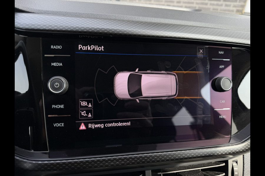 Volkswagen T-Cross 1.0 TSI Life | Navi | Carplay | Adap. Cruise | PDC | Blind-Spot