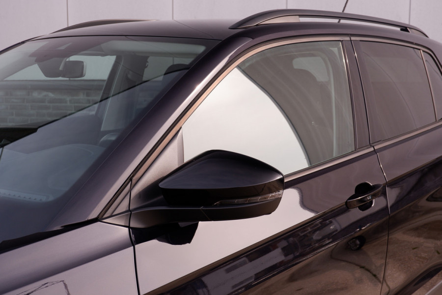 Volkswagen T-Cross 1.0 TSI Life | Navi | Carplay | Adap. Cruise | PDC | Blind-Spot