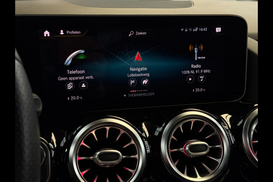 Mercedes-Benz B-Klasse B200 AMG Line Premium Plus