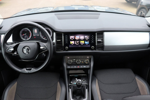 Škoda Kodiaq 1.5 TSI Business Edition pano-dak el.trekhaak camera nw.model