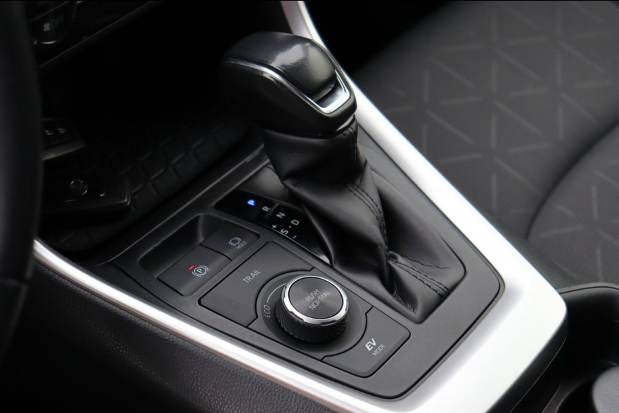 Toyota RAV4 2.5 Hybrid AWD Dynamic org.NL camera trekhaak el.klep