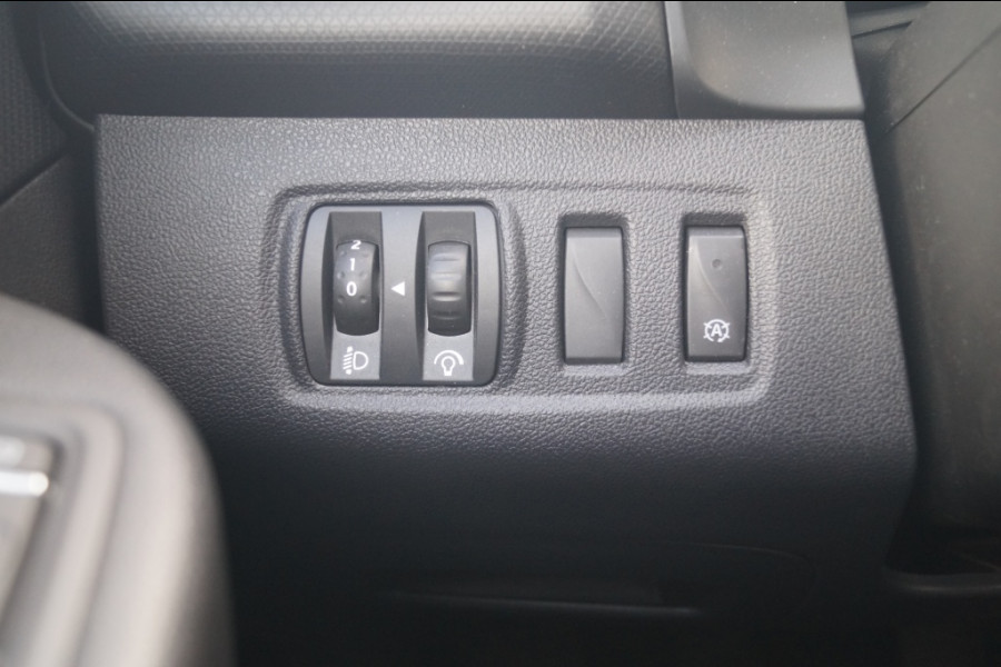 Renault Clio Estate 0.9 TCe 90pk Limited -NAVI-AIRCO-PDC-TREKHAAK-LED-