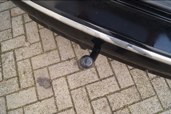 Renault Clio Estate 0.9 TCe 90pk Limited -NAVI-AIRCO-PDC-TREKHAAK-LED-