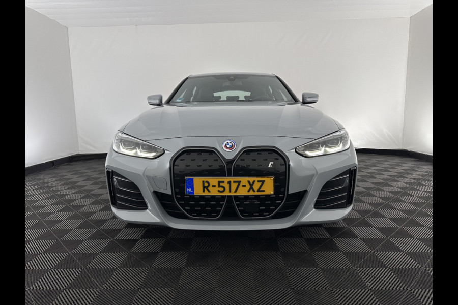 BMW i4 eDrive40 84 kWh M-Sport *M50 JAHRE* [ 3-Fase-11 kW ] {SOH-96%} (INCL-BTW) *LEATHER-ALCANTARA | FULL-LED | ADAPTIVE-CRUISE | HEATED-SPORTSEATS | CAMERA | DAB | DIGI-COCKPIT | NAVI-FULLMAP | AMBIENT-LIGHT | ECC | PDC | CARPLAY | KEYLESS | SHIFTPADDLES | 18