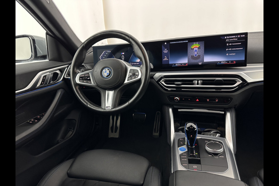 BMW i4 eDrive40 84 kWh M-Sport *M50 JAHRE* [ 3-Fase-11 kW ] {SOH-96%} (INCL-BTW) *LEATHER-ALCANTARA | FULL-LED | ADAPTIVE-CRUISE | HEATED-SPORTSEATS | CAMERA | DAB | DIGI-COCKPIT | NAVI-FULLMAP | AMBIENT-LIGHT | ECC | PDC | CARPLAY | KEYLESS | SHIFTPADDLES | 18