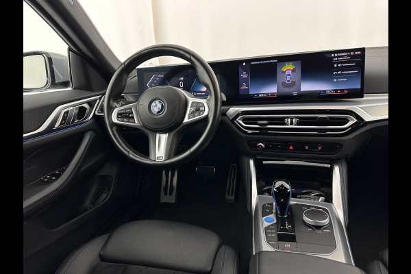 BMW i4 eDrive40 84 kWh M-Sport *M50 JAHRE* [ 3-Fase-11 kW ] {SOH-96%} (INCL-BTW) *LEATHER-ALCANTARA | FULL-LED | ADAPTIVE-CRUISE | HEATED-SPORTSEATS | CAMERA | DAB | DIGI-COCKPIT | NAVI-FULLMAP | AMBIENT-LIGHT | ECC | PDC | CARPLAY | KEYLESS | SHIFTPADDLES | 18