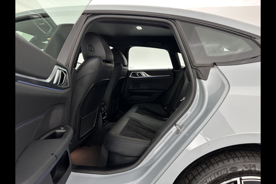 BMW i4 eDrive40 84 kWh M-Sport *M50 JAHRE* [ 3-Fase-11 kW ] {SOH-96%} (INCL-BTW) *LEATHER-ALCANTARA | FULL-LED | ADAPTIVE-CRUISE | HEATED-SPORTSEATS | CAMERA | DAB | DIGI-COCKPIT | NAVI-FULLMAP | AMBIENT-LIGHT | ECC | PDC | CARPLAY | KEYLESS | SHIFTPADDLES | 18