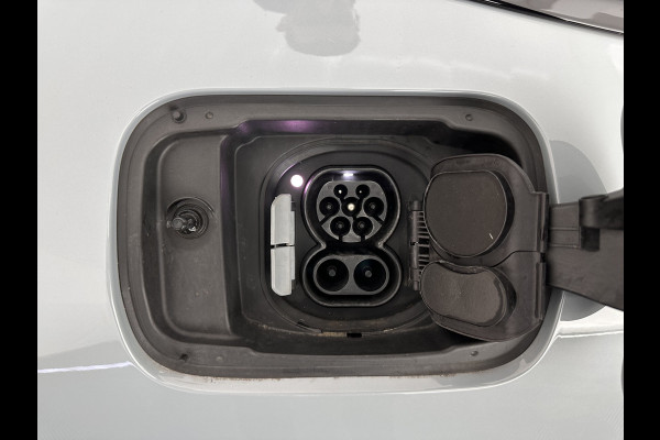 BMW i4 eDrive40 84 kWh M-Sport *M50 JAHRE* [ 3-Fase-11 kW ] {SOH-96%} (INCL-BTW) *LEATHER-ALCANTARA | FULL-LED | ADAPTIVE-CRUISE | HEATED-SPORTSEATS | CAMERA | DAB | DIGI-COCKPIT | NAVI-FULLMAP | AMBIENT-LIGHT | ECC | PDC | CARPLAY | KEYLESS | SHIFTPADDLES | 18