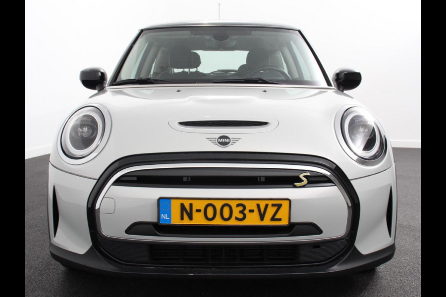 MINI Mini Electric Business Edition 33 kWh SOH 96% | Navigatie | Climate Control | Lichtmetalen Velgen | Dab | Parkeer sensoren