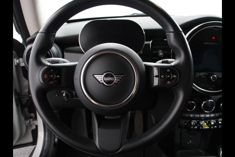 MINI Mini Electric Business Edition 33 kWh SOH 96% | Navigatie | Climate Control | Lichtmetalen Velgen | Dab | Parkeer sensoren