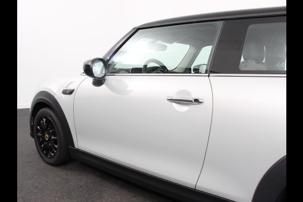 MINI Mini Electric Business Edition 33 kWh SOH 96% | Navigatie | Climate Control | Lichtmetalen Velgen | Dab | Parkeer sensoren