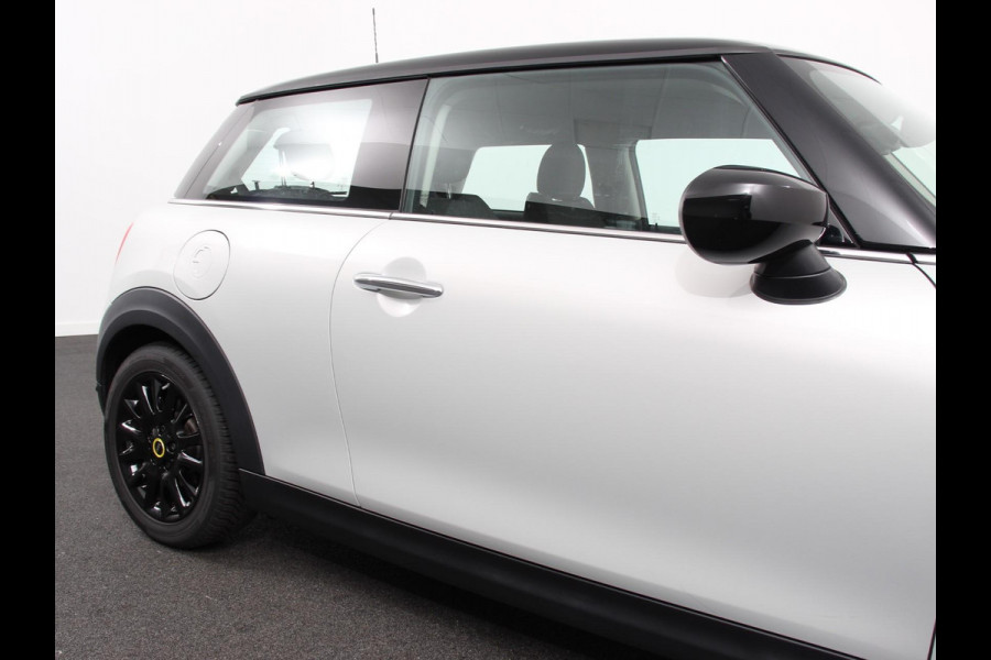 MINI Mini Electric Business Edition 33 kWh SOH 96% | Navigatie | Climate Control | Lichtmetalen Velgen | Dab | Parkeer sensoren