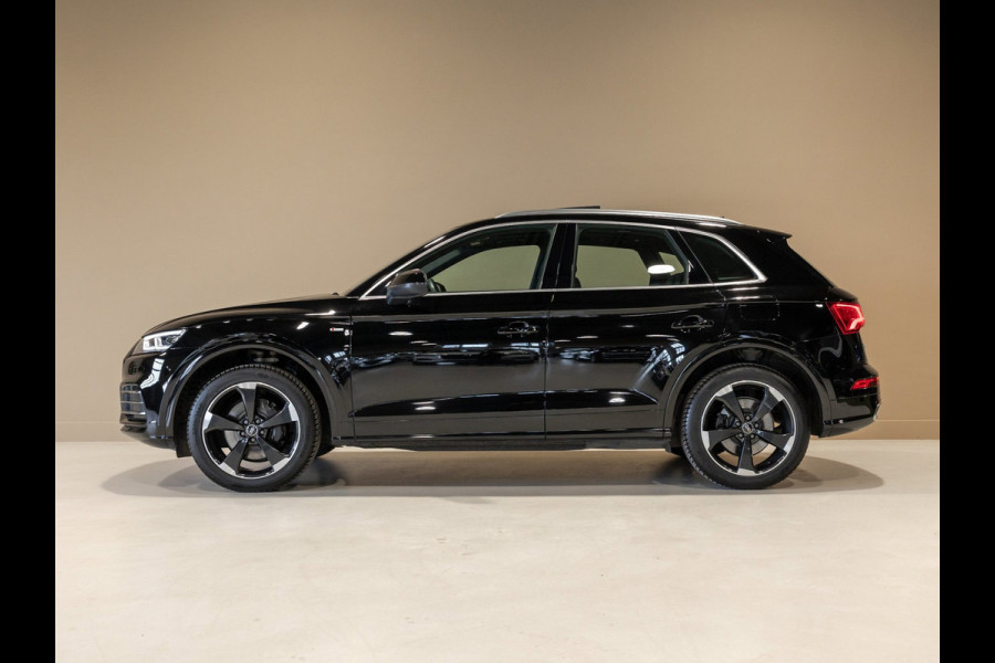 Audi Q5 55 TFSI e S-Line edition / 368pk / Panorama dak / Keyless / Stoelverwarming /