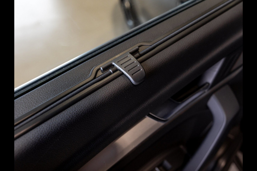 Audi Q5 55 TFSI e S-Line edition / 368pk / Panorama dak / Keyless / Stoelverwarming /