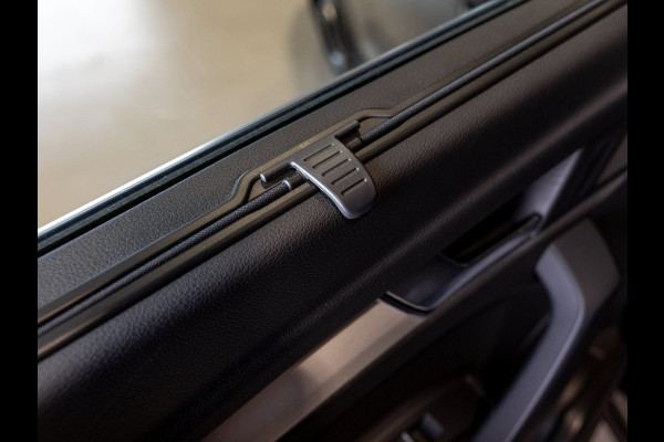 Audi Q5 55 TFSI e S-Line edition / 368pk / Panorama dak / Keyless / Stoelverwarming /