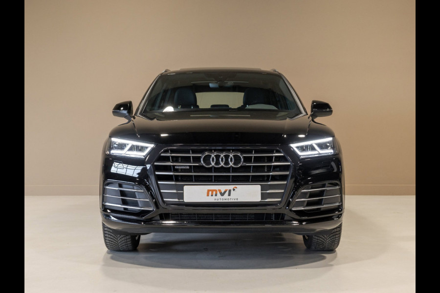Audi Q5 55 TFSI e S-Line edition / 368pk / Panorama dak / Keyless / Stoelverwarming /
