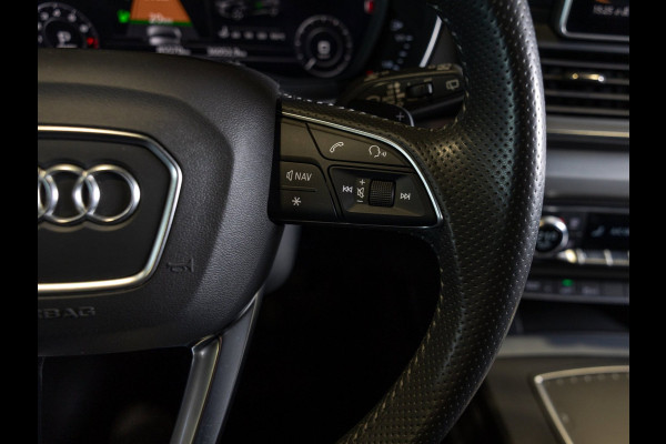 Audi Q5 55 TFSI e S-Line edition / 368pk / Panorama dak / Keyless / Stoelverwarming /