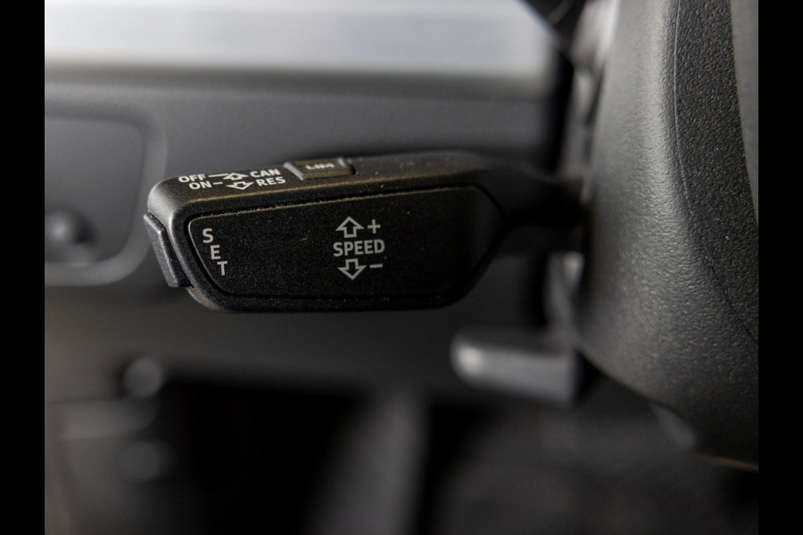 Audi Q5 55 TFSI e S-Line edition / 368pk / Panorama dak / Keyless / Stoelverwarming /