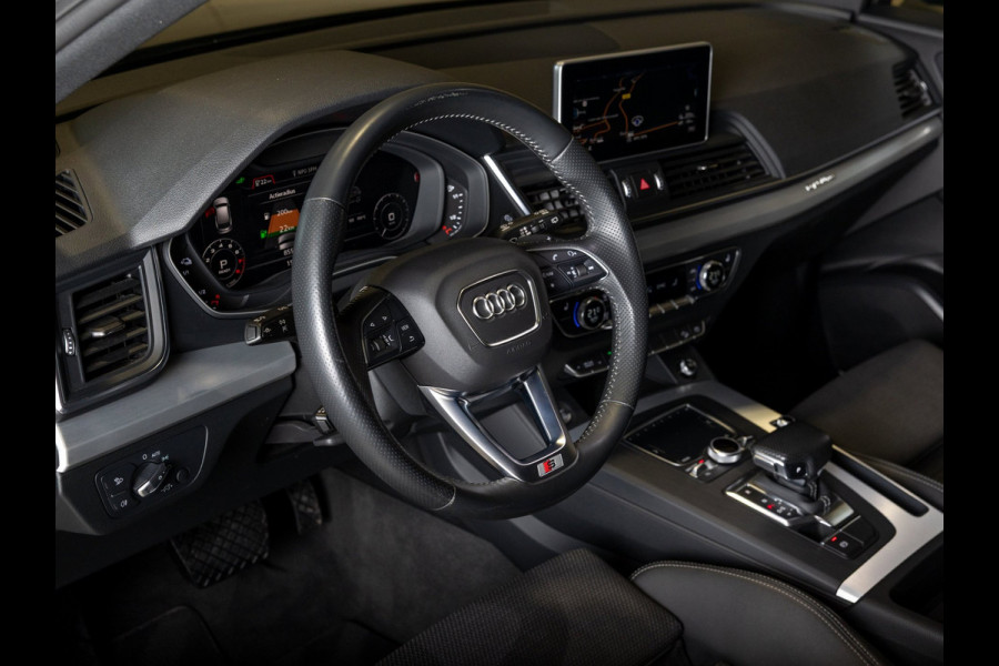 Audi Q5 55 TFSI e S-Line edition / 368pk / Panorama dak / Keyless / Stoelverwarming /