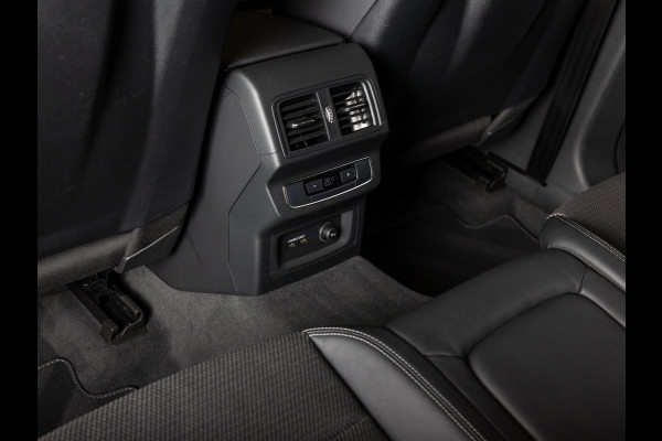 Audi Q5 55 TFSI e S-Line edition / 368pk / Panorama dak / Keyless / Stoelverwarming /