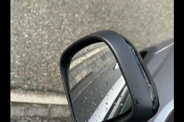 Peugeot e-Rifter EV GT 50 kWh VAN € 26.900,- VOOR € 24.440,- UW LENTEVOORDEEL € 2.460,-! | 3-FASE LADER SOH 100% | 10.000 KM UNIEKE KM-STAND | WINTERPACK | KEYLESS + KEYLESS GO | FULL OPTIONS | DIRECT LEVERBAAR | ONDERHOUD GEHAD | INCLUSIEF 12 MND BOVAG GARANTIE |