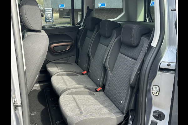 Peugeot e-Rifter EV GT 50 kWh VAN € 26.900,- VOOR € 24.440,- UW LENTEVOORDEEL € 2.460,-! | 3-FASE LADER SOH 100% | 10.000 KM UNIEKE KM-STAND | WINTERPACK | KEYLESS + KEYLESS GO | FULL OPTIONS | DIRECT LEVERBAAR | ONDERHOUD GEHAD | INCLUSIEF 12 MND BOVAG GARANTIE |