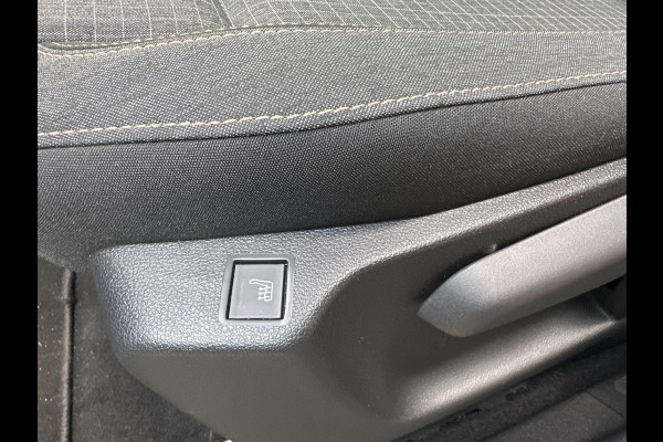 Peugeot e-Rifter EV GT 50 kWh VAN € 26.900,- VOOR € 24.440,- UW LENTEVOORDEEL € 2.460,-! | 3-FASE LADER SOH 100% | 10.000 KM UNIEKE KM-STAND | WINTERPACK | KEYLESS + KEYLESS GO | FULL OPTIONS | DIRECT LEVERBAAR | ONDERHOUD GEHAD | INCLUSIEF 12 MND BOVAG GARANTIE |