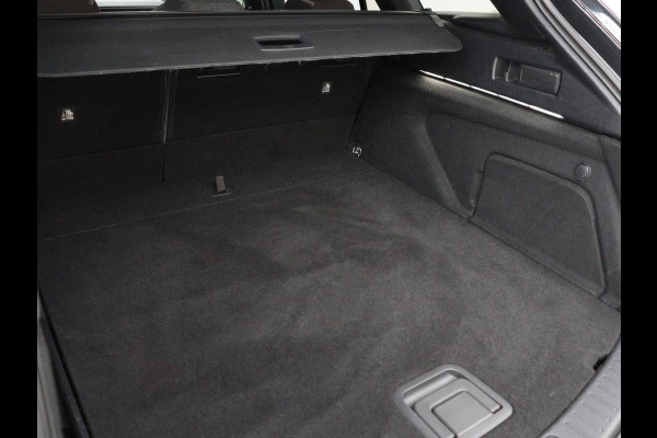 Toyota Corolla Touring Sports 2.0 Hybrid Style | Stoelverwarming | Cruise Control | Navigatie | Camera | Carplay | Full LED | DAB | Climate control