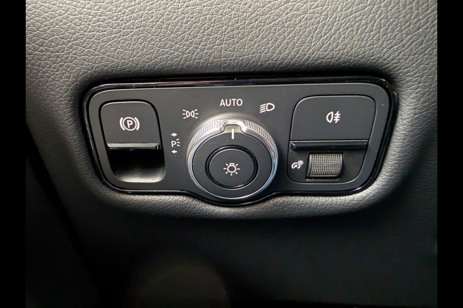 Mercedes-Benz Eqv 300 L2 - 8-pers AMG Facelift - Exterieur pakket - 360 - Elec. deuren - Vol Opties - Incl. Garantie