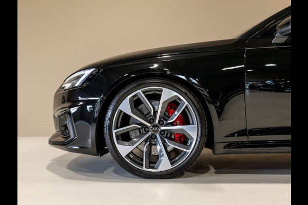 Audi A4 Avant 2.9 TFSI RS 4 quattro / 450pk / Panorama dak / Head up display / Carbon /