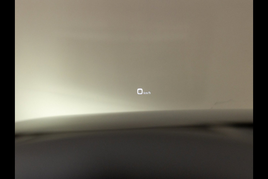 Audi A4 Avant 2.9 TFSI RS 4 quattro / 450pk / Panorama dak / Head up display / Carbon /