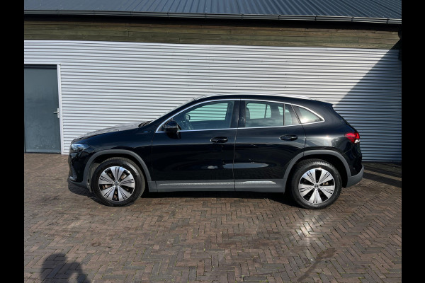 Mercedes-Benz EQA 250 Business Solution Luxury 67 kWh trekhaak