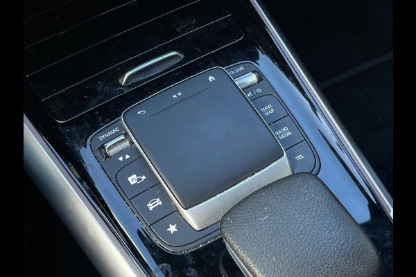 Mercedes-Benz EQA 250 Business Solution Luxury 67 kWh trekhaak