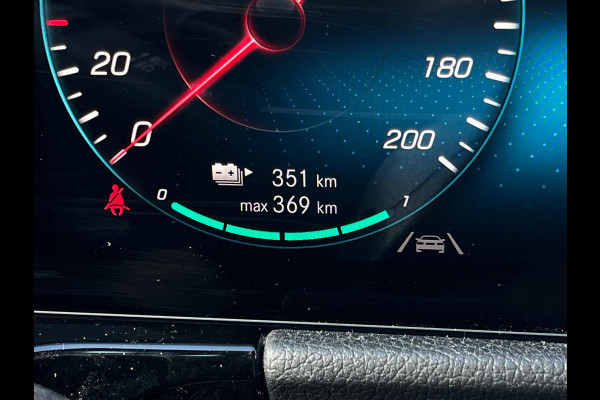 Mercedes-Benz EQA 250 Business Solution Luxury 67 kWh trekhaak