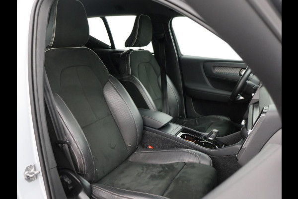 Volvo XC40 RECHARGE P8 408 PK AWD R-DESIGN + 19 INCH | ADAPTIVE CRUISE | APPLE CARPLAY | ANDROID AUTO