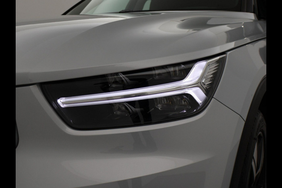 Volvo XC40 RECHARGE P8 408 PK AWD R-DESIGN + 19 INCH | ADAPTIVE CRUISE | APPLE CARPLAY | ANDROID AUTO
