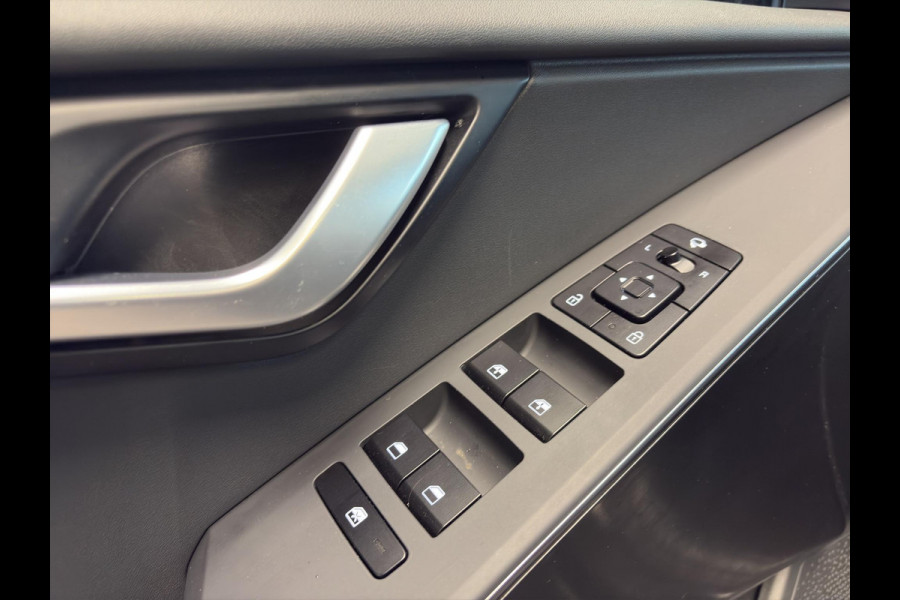 Kia Niro 1.6 GDi Hybrid DynamicLine Automaat | Camera | Cruise | Sensoren | Apple Carplay & Android Auto | Navi | H-Leder |