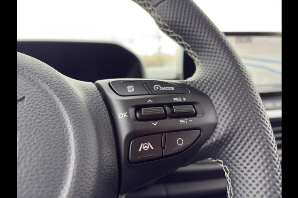 Kia Picanto 1.0 DPI GT-Line | Tot € 500,- extra inruil tijdens dit Paasweekend! | Open Dak | LED | Leder | PDC | Navi | Clima | Stoel & Stuurverwarming |