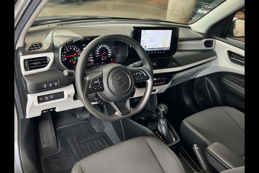 Suzuki Swift 1.2 Style Smart Hybrid | Navi | Camera | 16" | ACC | Dodehoek | Led | Carplay |
