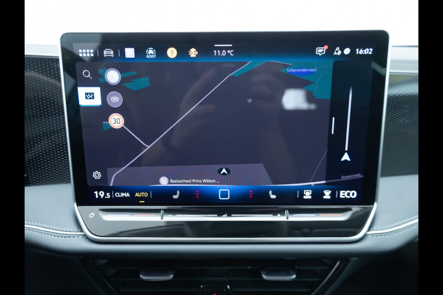 Volkswagen Passat Variant 1.5 eHybrid Business | 2 Ergo active stoelen | Stoel- & Stuurverwarming | Adap. Cruise | Navigatie | Headup display, App. connect.