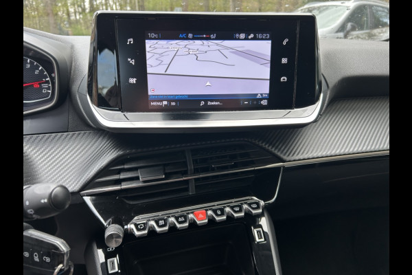 Peugeot 208 1.2 100pk Act. Pack Navi, CarPlay, PDC, LM-velgen