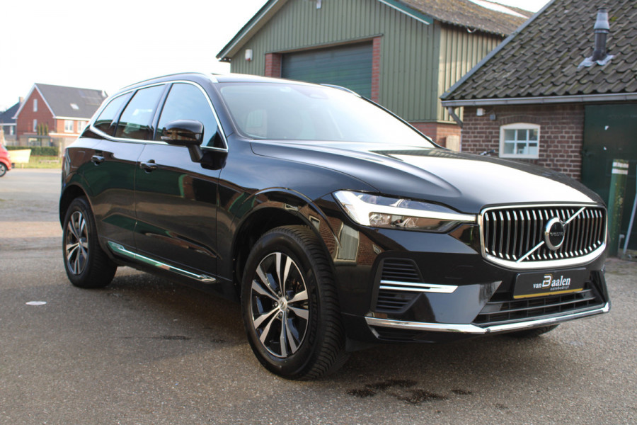Volvo XC60 2.0 T6 PHEV hybrid SOh 99,6% AWD Core Bright LONG RANGE LEER PANO 49000KM!!!