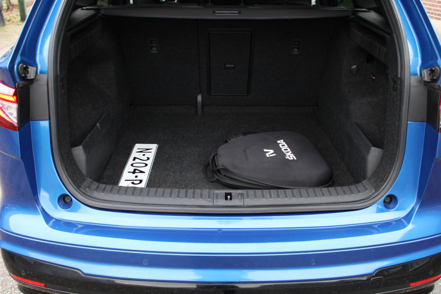 Škoda ENYAQ iV 80 Sportline SOh 90% PANO LEER SFEER TREKHAAK 158000KM!!!