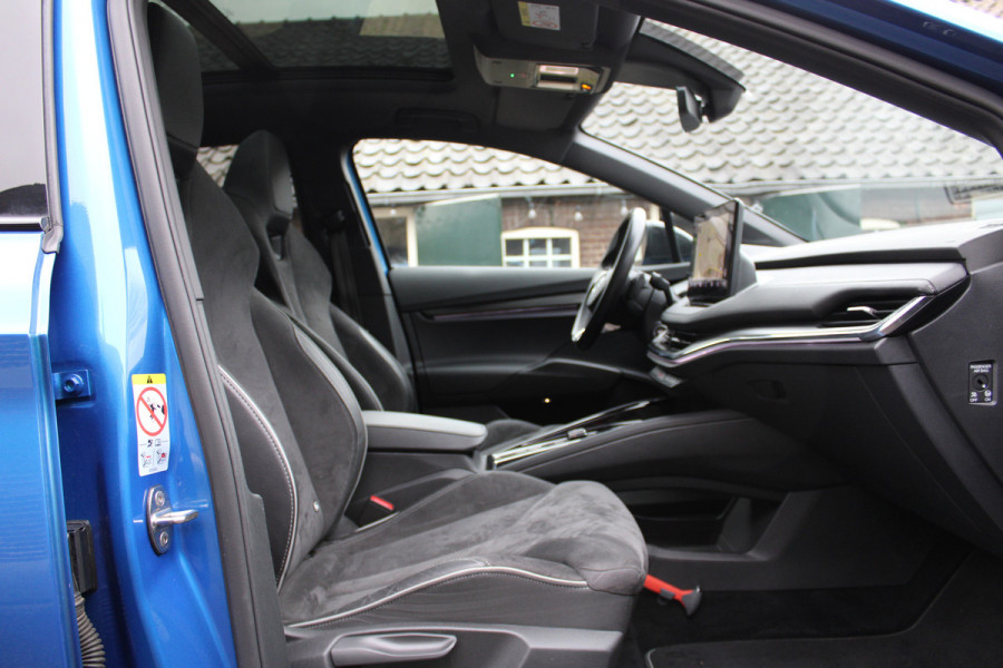 Škoda ENYAQ iV 80 Sportline SOh 90% PANO LEER SFEER TREKHAAK 158000KM!!!