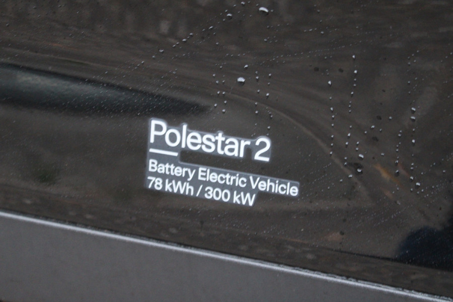 Polestar 2 Long Range AWD Dual Motor SOh 91.6% Edition 78kWh PANO AUTO PILOT NAVI 300Kw 95000KM!!!