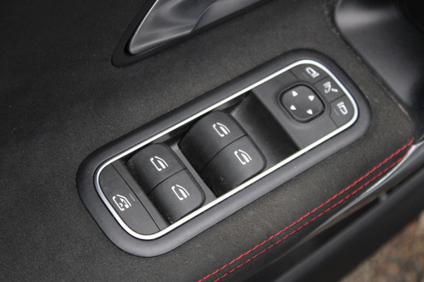 Mercedes-Benz CLA-Klasse Shooting Brake 250 e AMG Line PHEV SFEER LED NAVI CAMERA 47000KM!!!