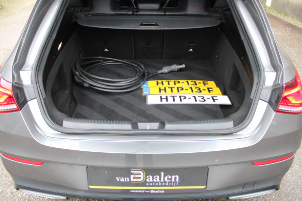 Mercedes-Benz CLA-Klasse Shooting Brake 250 e AMG Line PHEV SFEER LED NAVI CAMERA 47000KM!!!